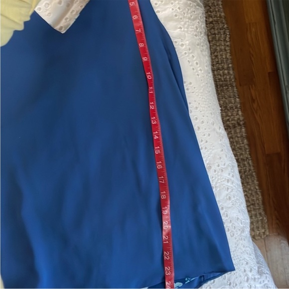 Lilly Pulitzer reversible blouse. Fun elephant print. Dimensions included in pic - Picture 5 of 8